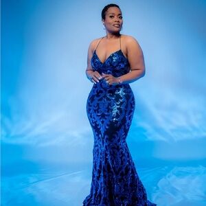 Elegant Blue Sequin Evening Gown